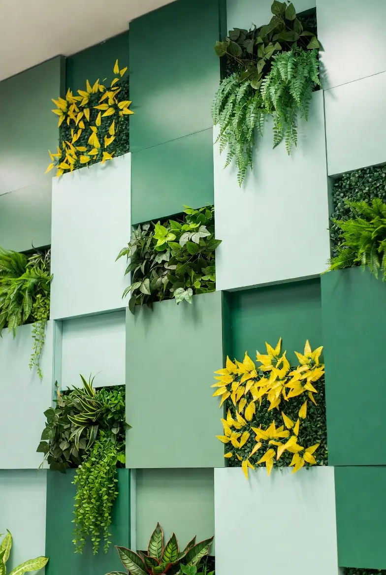 دیوار سبز مصنوعی: راهنمای جامع خرید، نصب و نگهداری